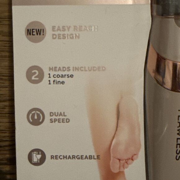 Finishing Touch Flawless Pedi Electronic Pedicure Tool - Picture 3 of 9